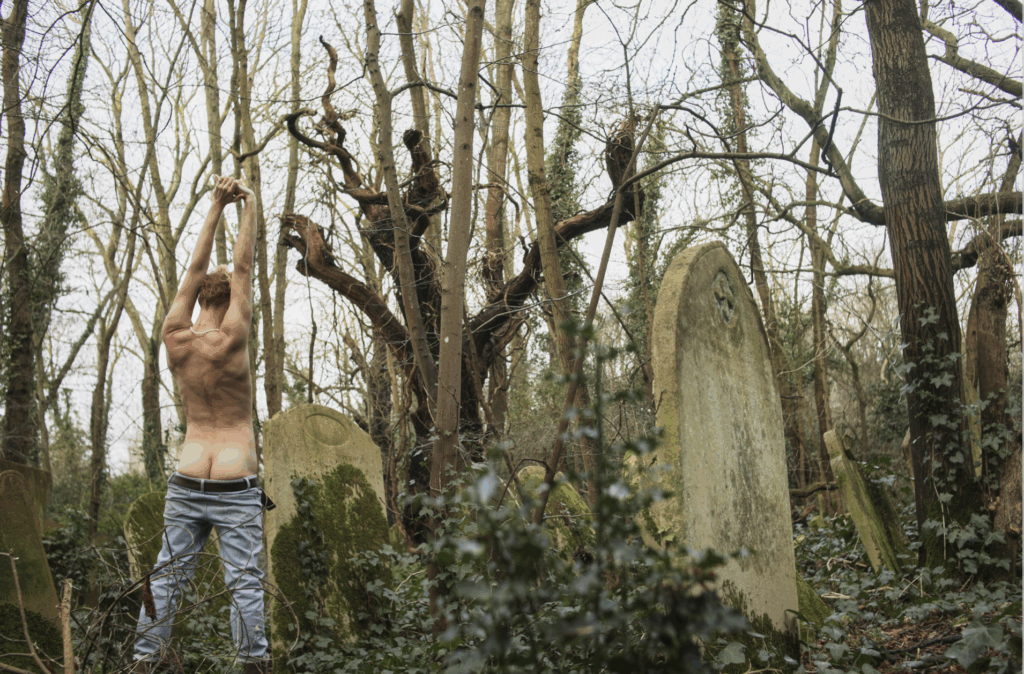 ilan-valdes-artist-portfolio-queer-ecologies-environmental-installation-flood-resilience-research-based-art-latin-america-europe